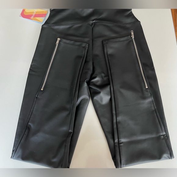 NEW Yummie faux leather shaping legging with side zip sz S - Picture 5 of 6